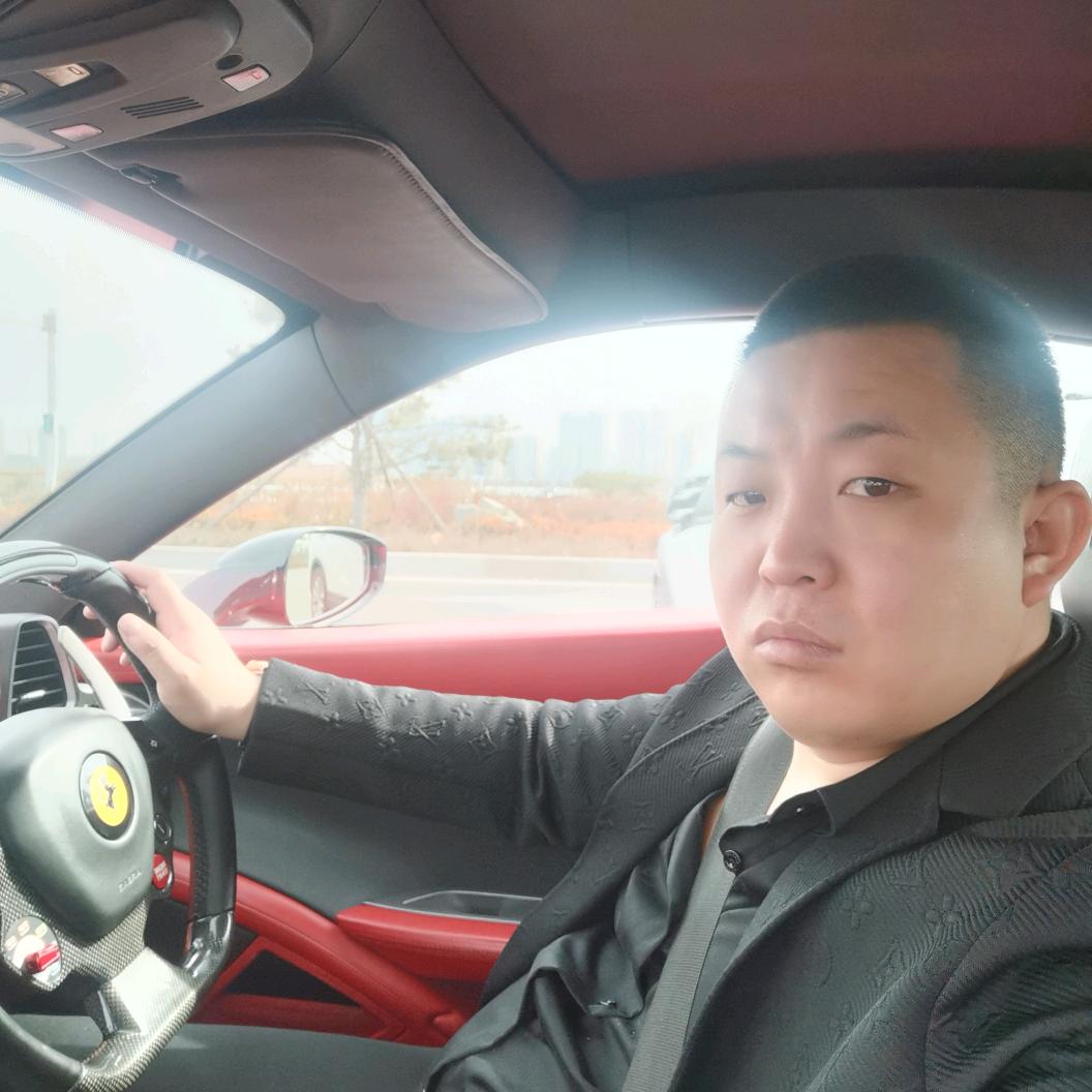 ༺࿌༆༼ྀ凯凯༽ི༆࿌༻