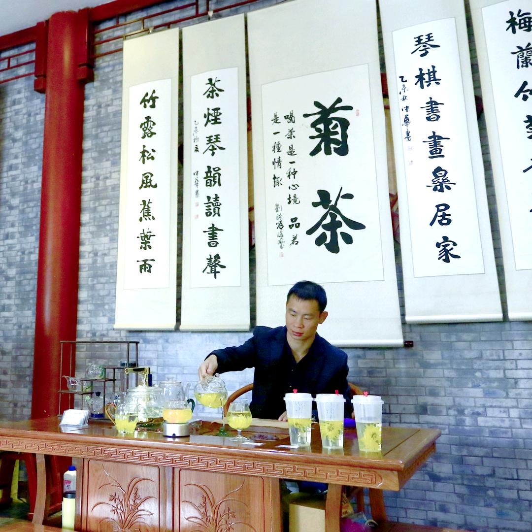 青春不打烊