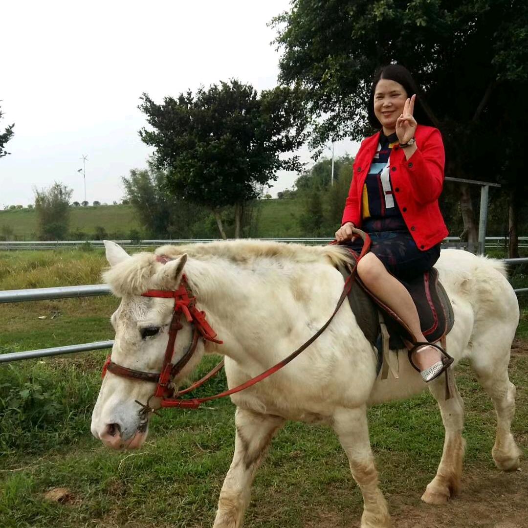 李玲