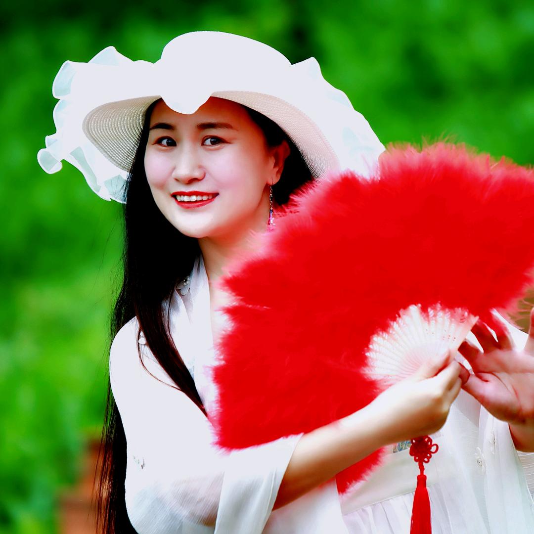 如梦（求关注啊）