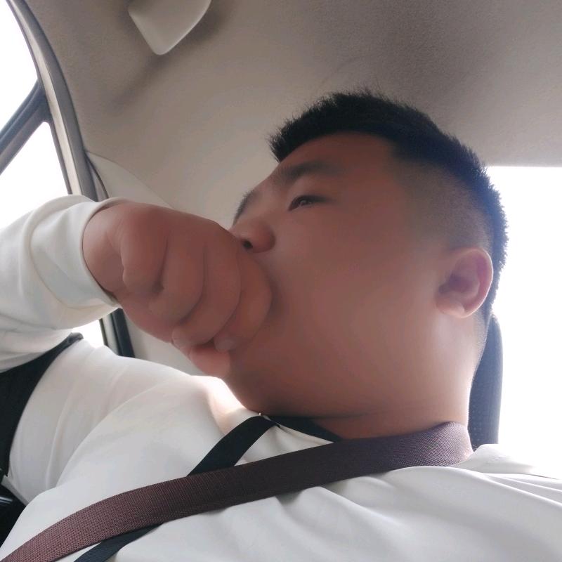 T'ang伟