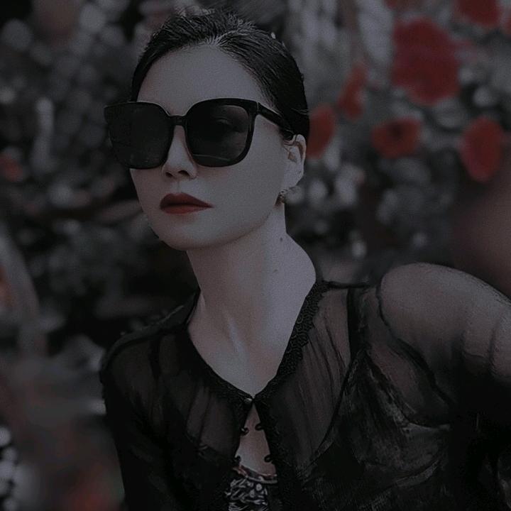 兴义市凯特拉菲鞋包店