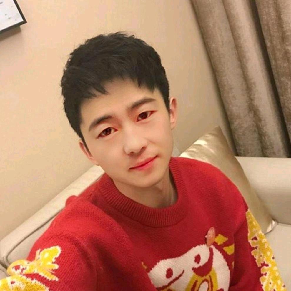 小伙不帅