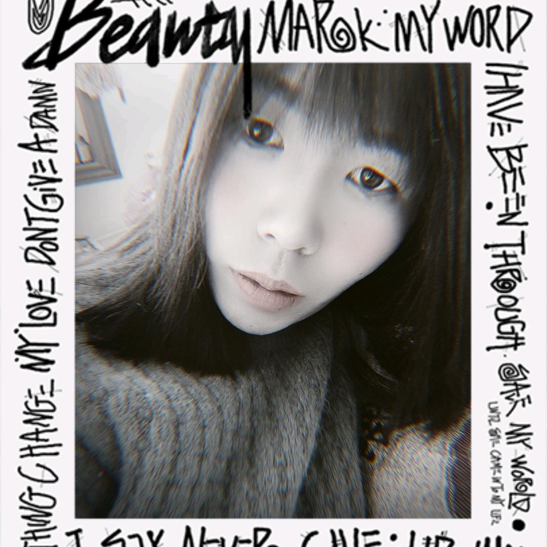 南城以北逆光少女.