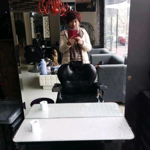 朱刘西火烧铺娜姐姐