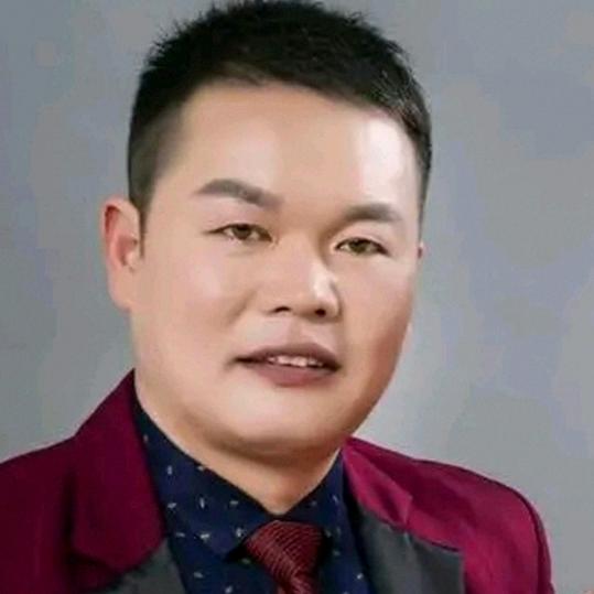 李治华，