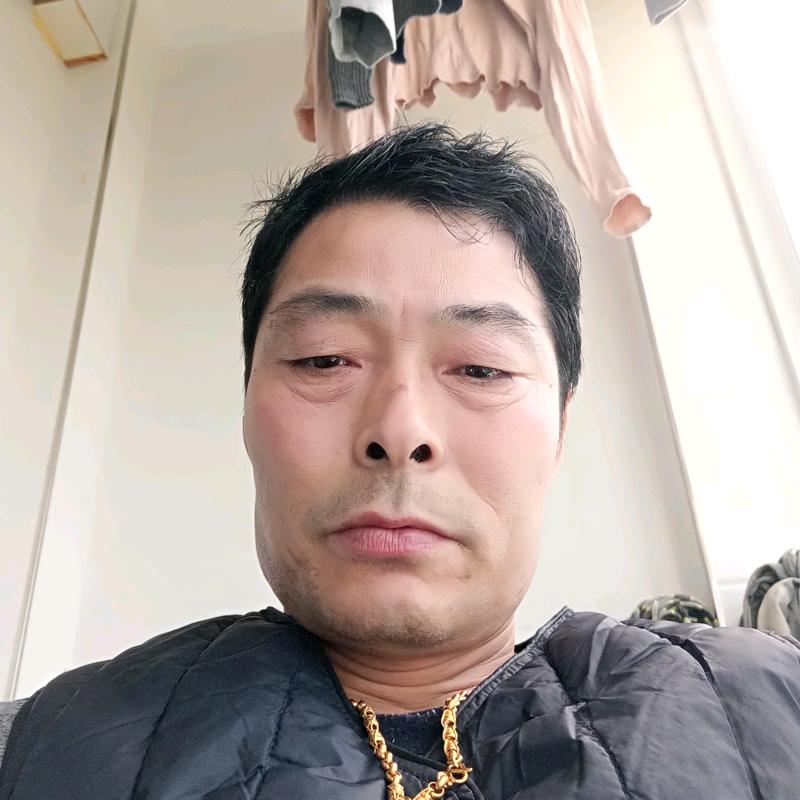 用户322133348270知足常乐