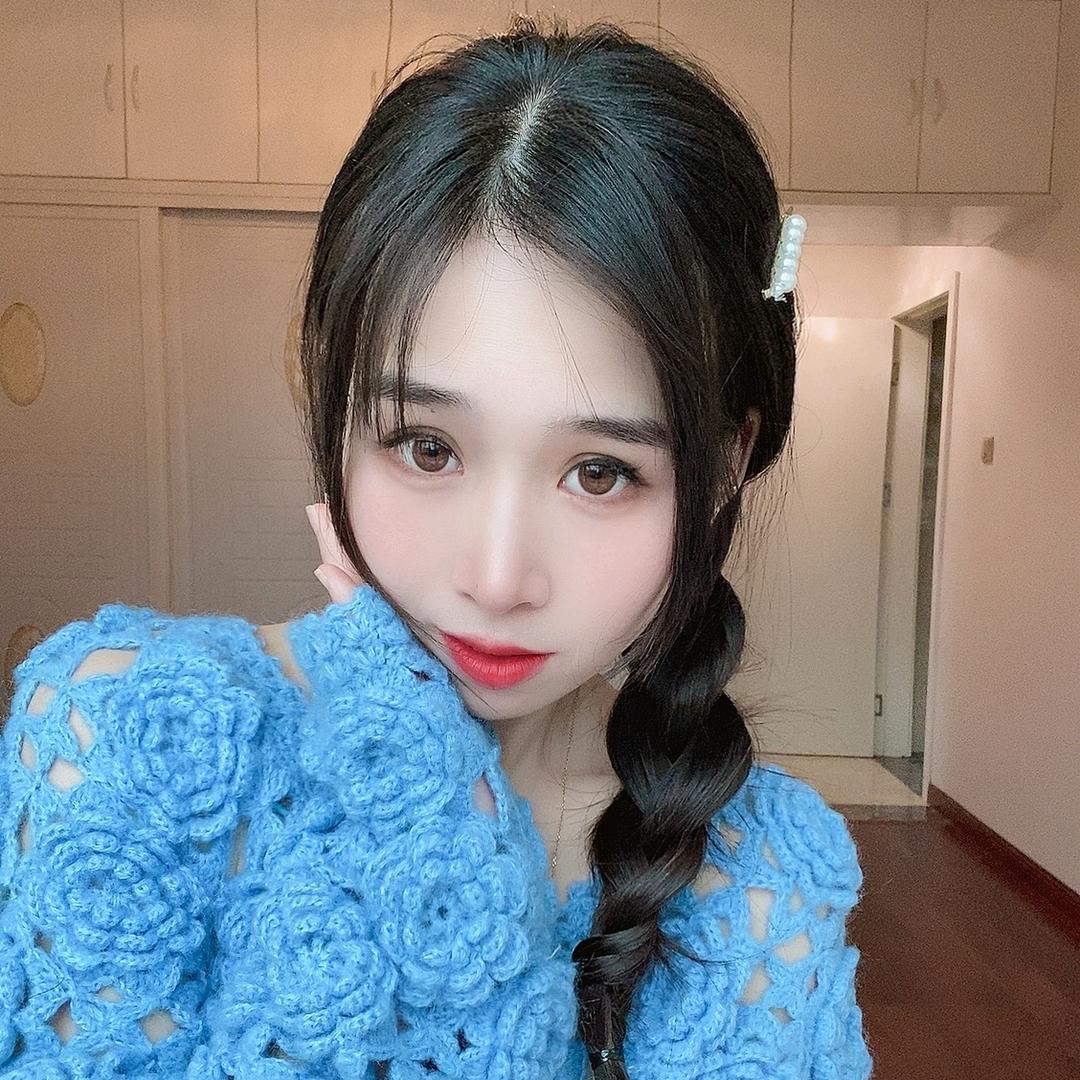 小诗诗吖
