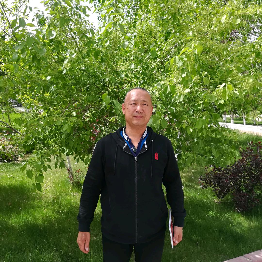 新疆昌吉张跃龙