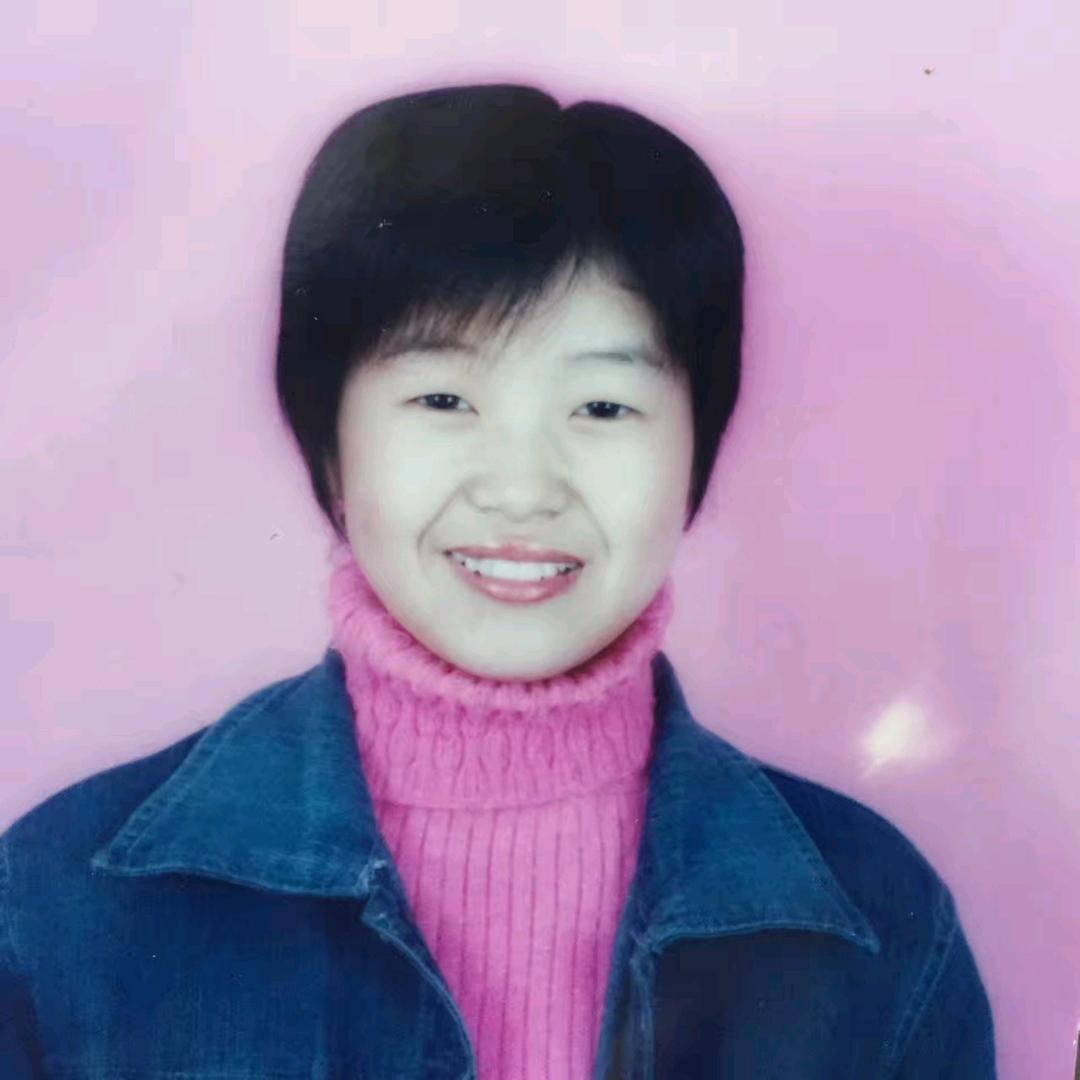 寻爱女王莹莹
