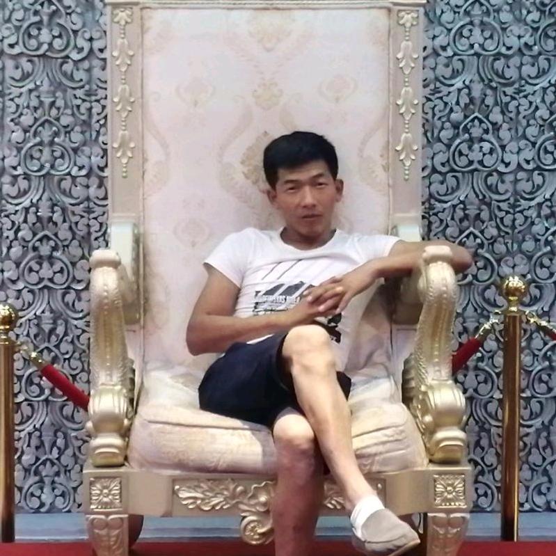 莫土昌