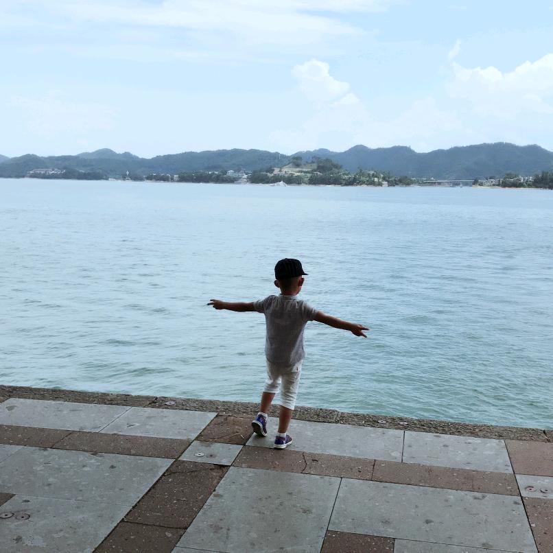 星落立早间
