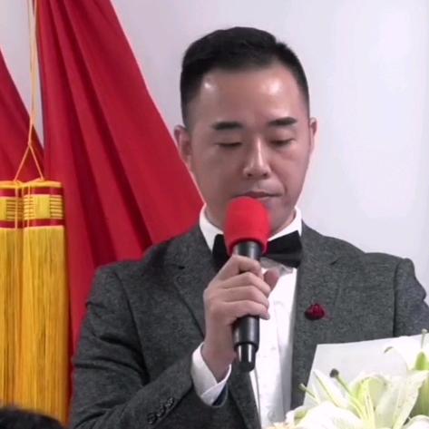 巨冰鞋业.艾尚冰娅