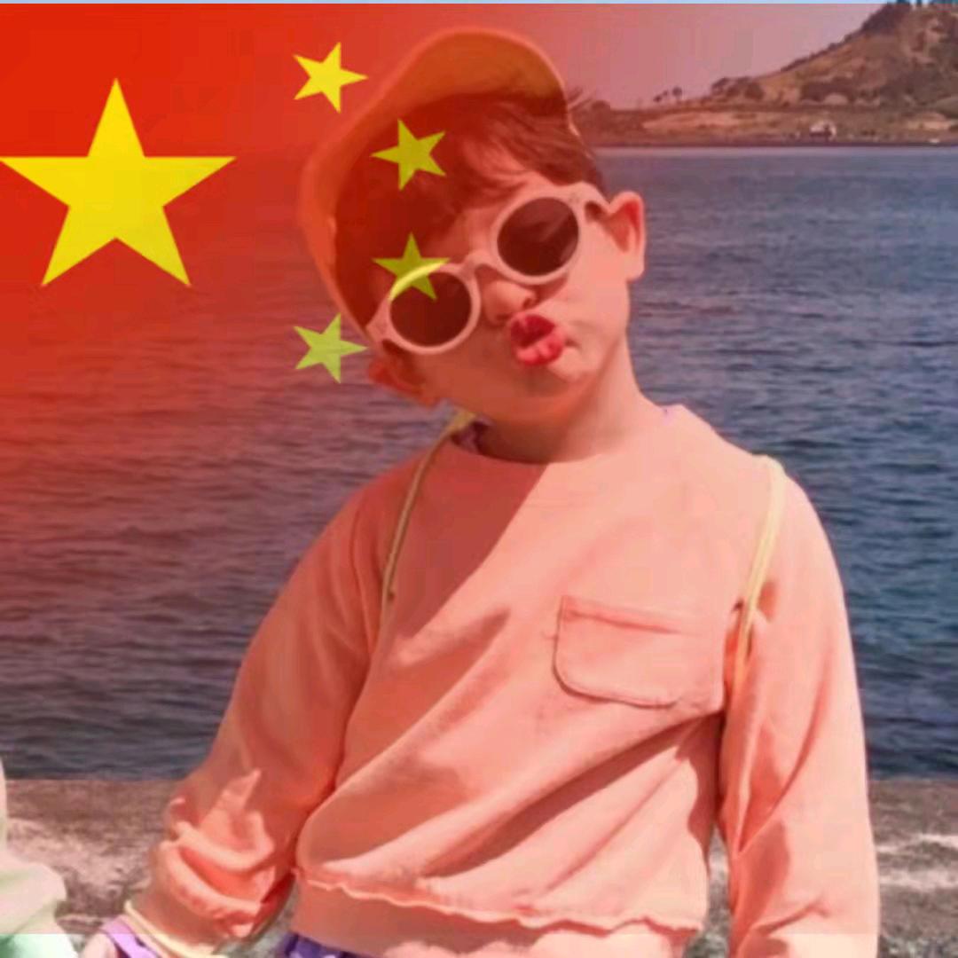 奥特曼🐳