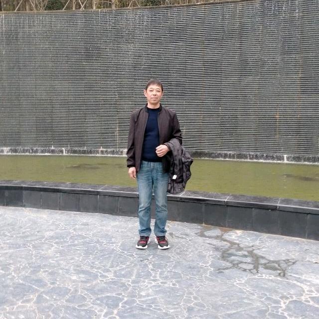 张荣华