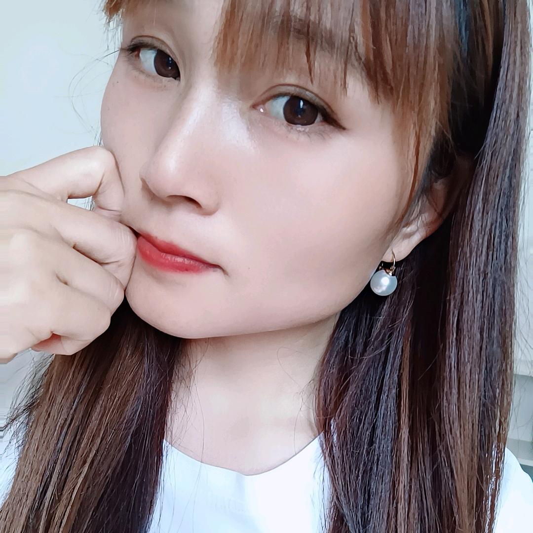 ઇଓ 孟姐