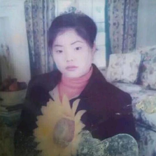 江红