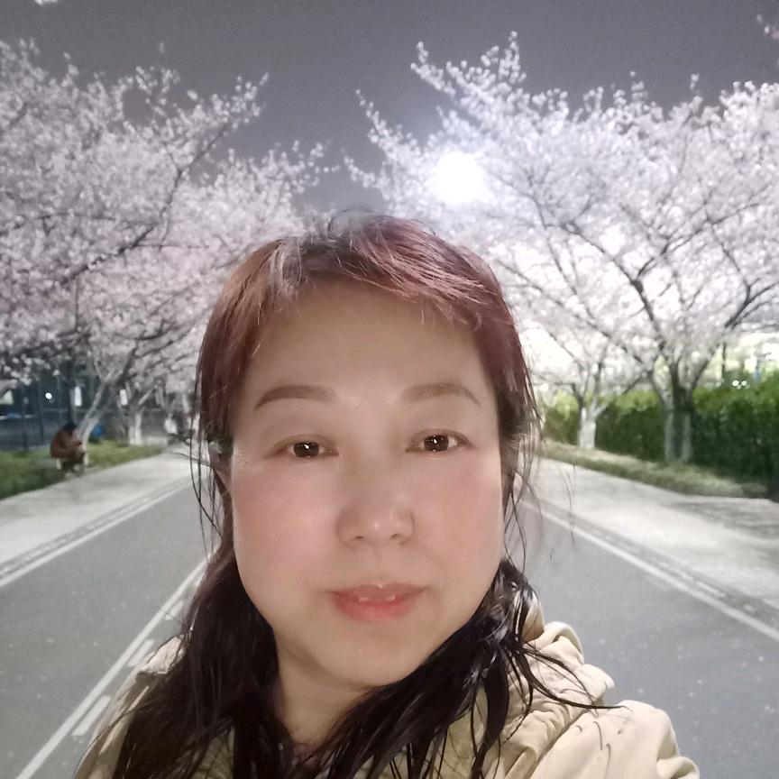 红玫瑰的生活