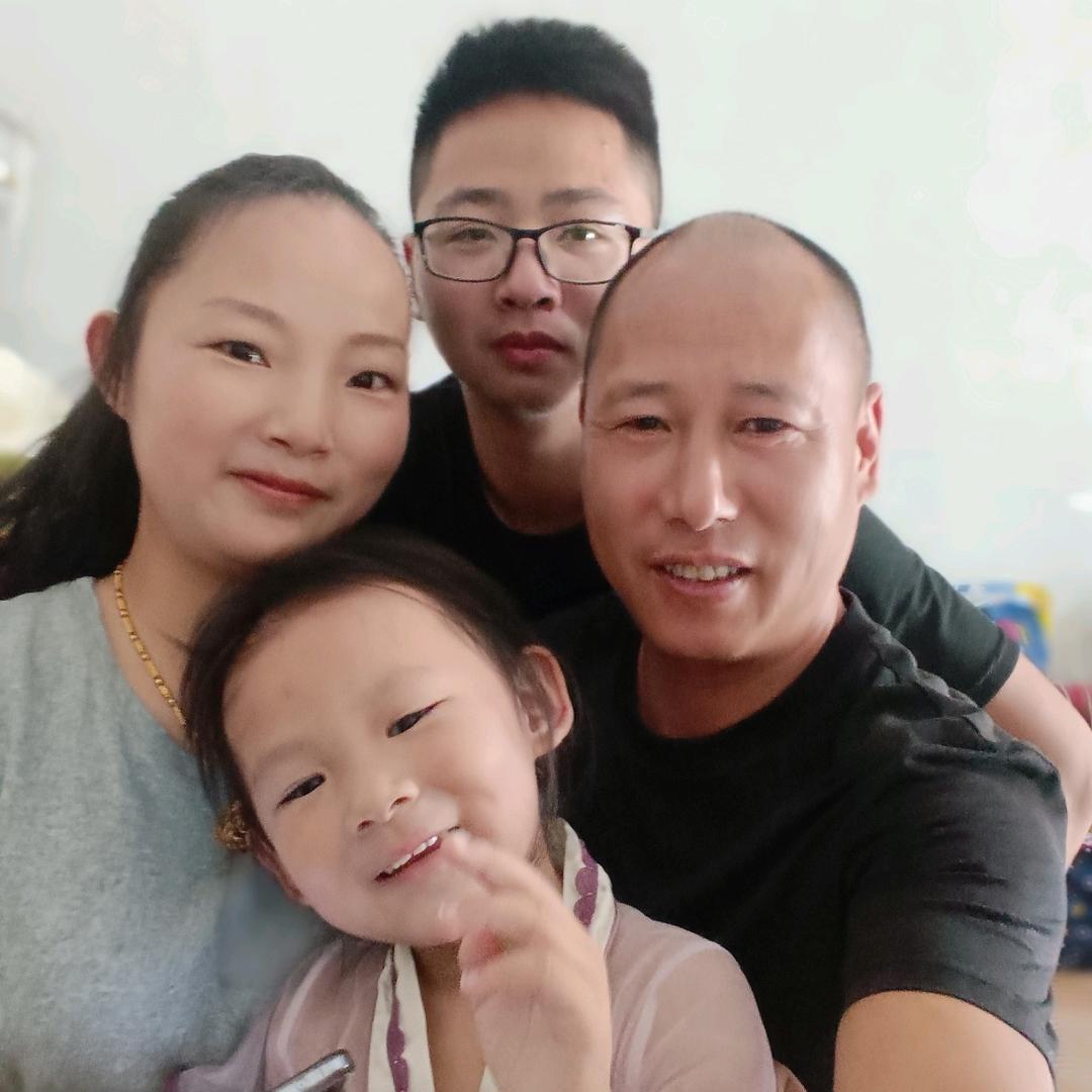 费兵夫妇幸福生活