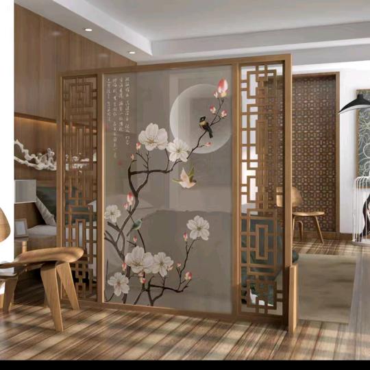 花儿朵朵小酒馆