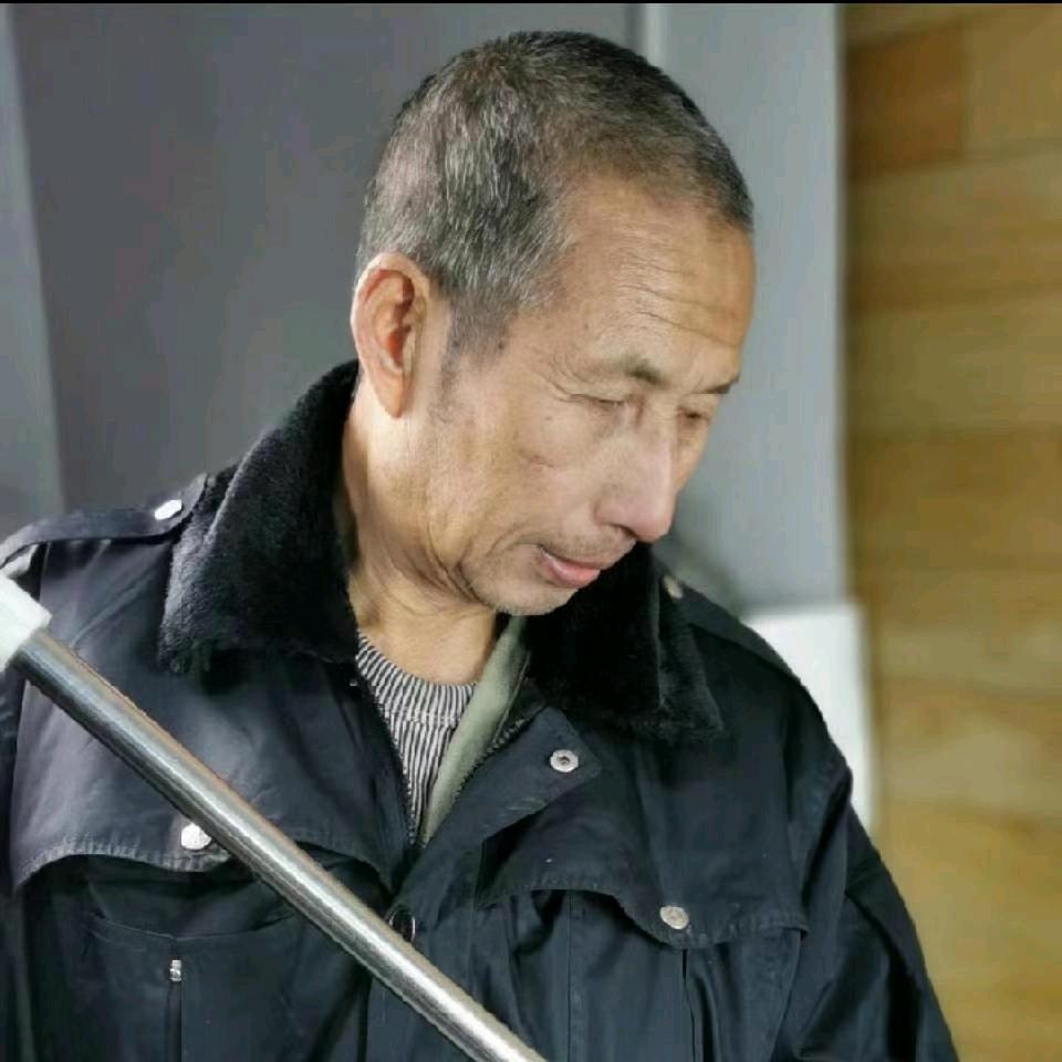 周师傅管道疏通工具研发