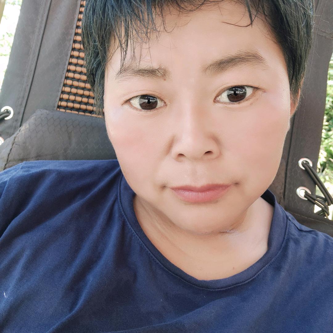 西瓜你个小草莓