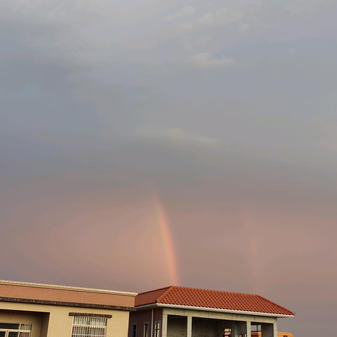 🌈🌈🌈🌈莫名