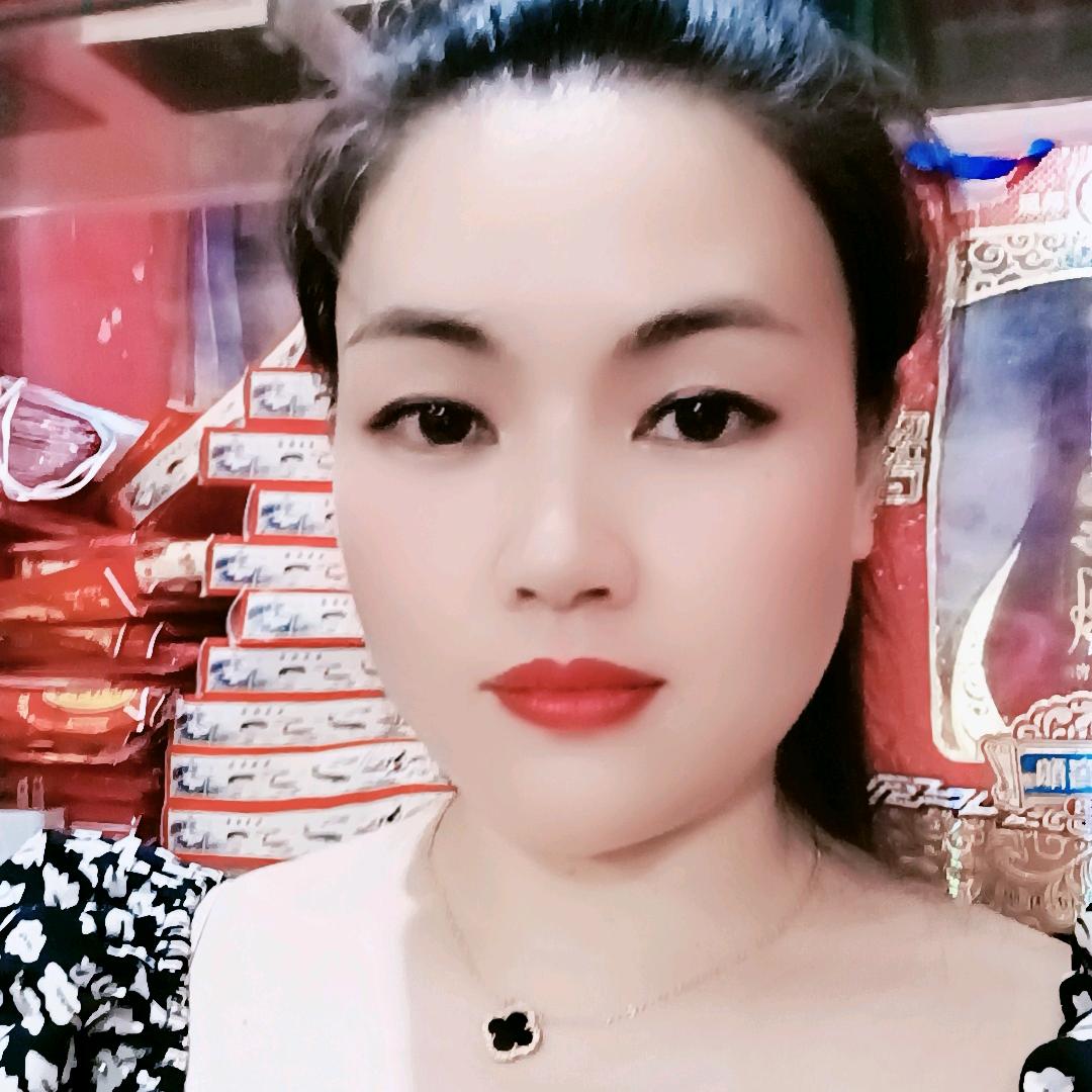 锦红平价店（万合广场，瑞鑫佳宛旁）