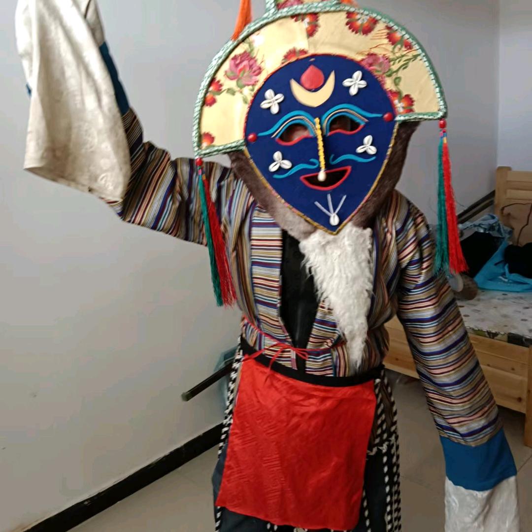 啊久贡嘎