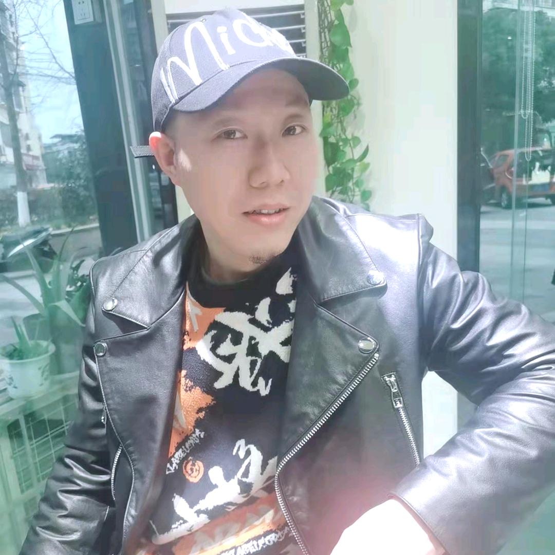 彩轩造型～锋哥