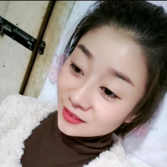 小奶瓶🍼