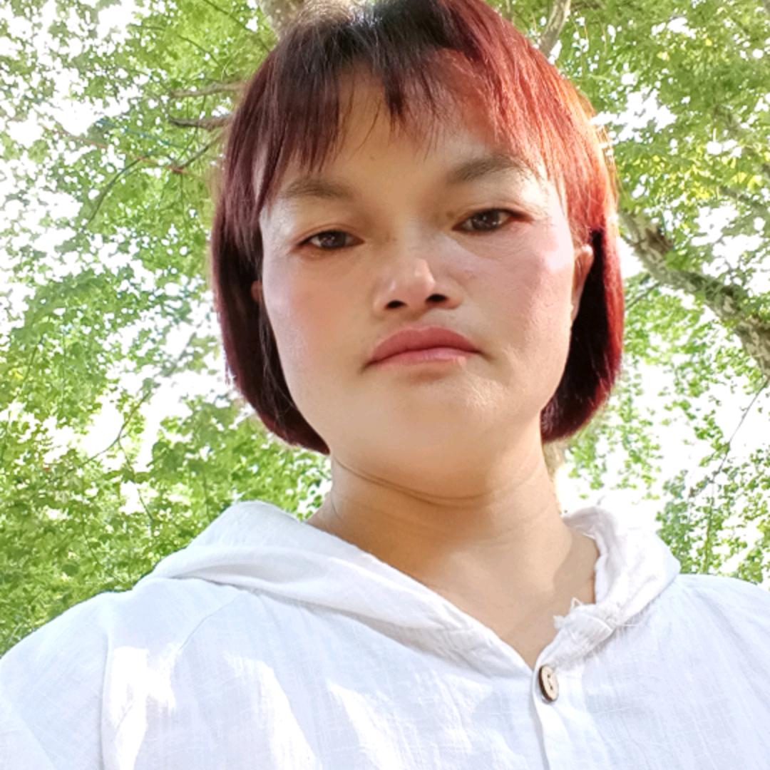左瞳