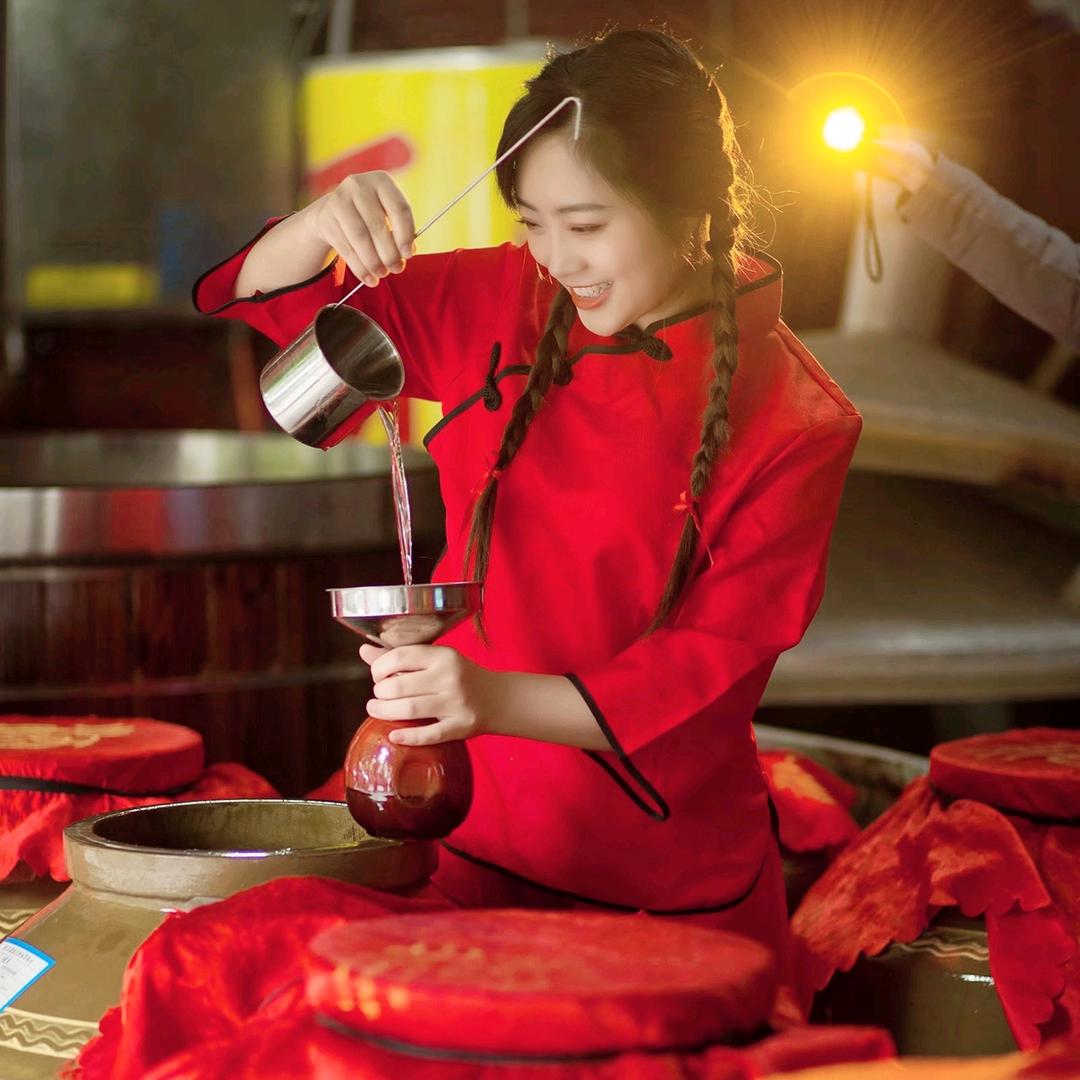 甜女酒妹