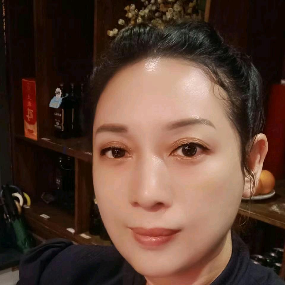 自信阳光张敏