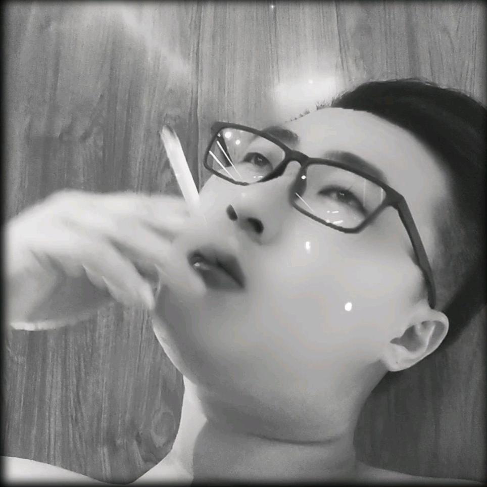 别斜愣我