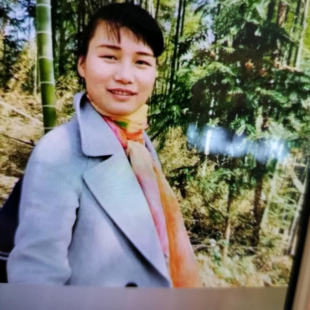 宏发刘芳