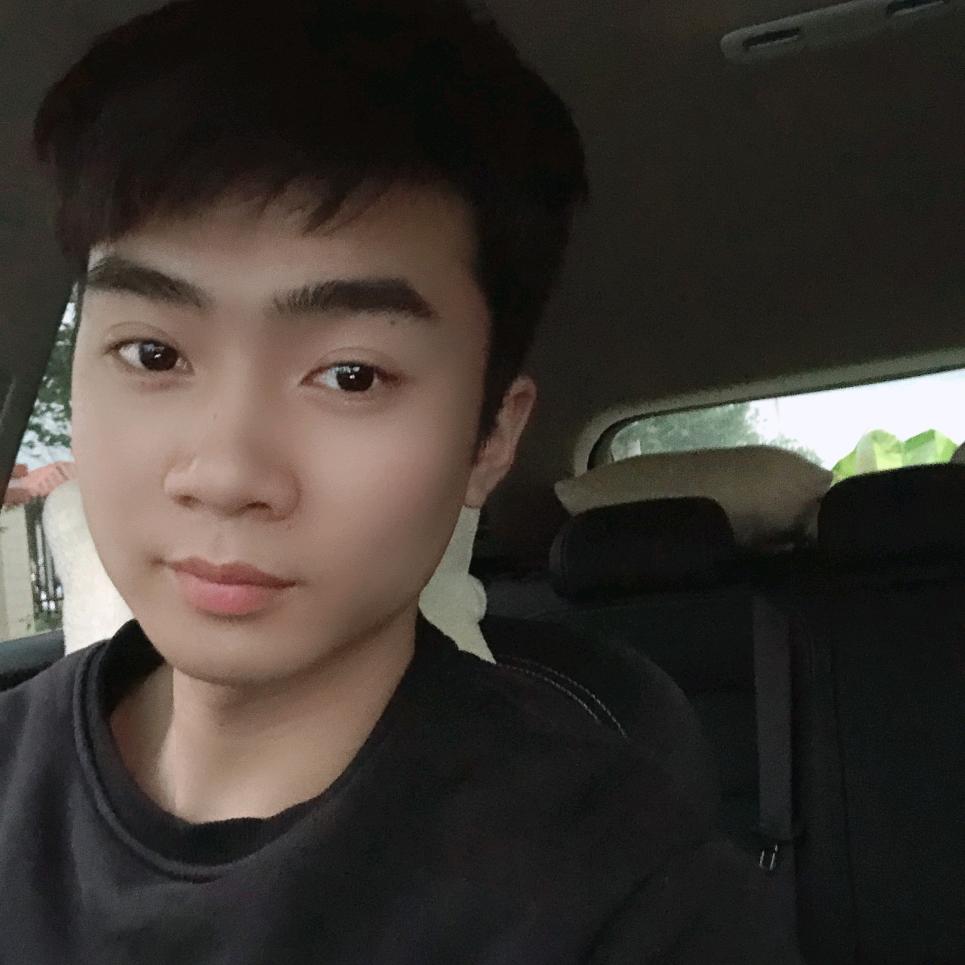 @群山下的少年