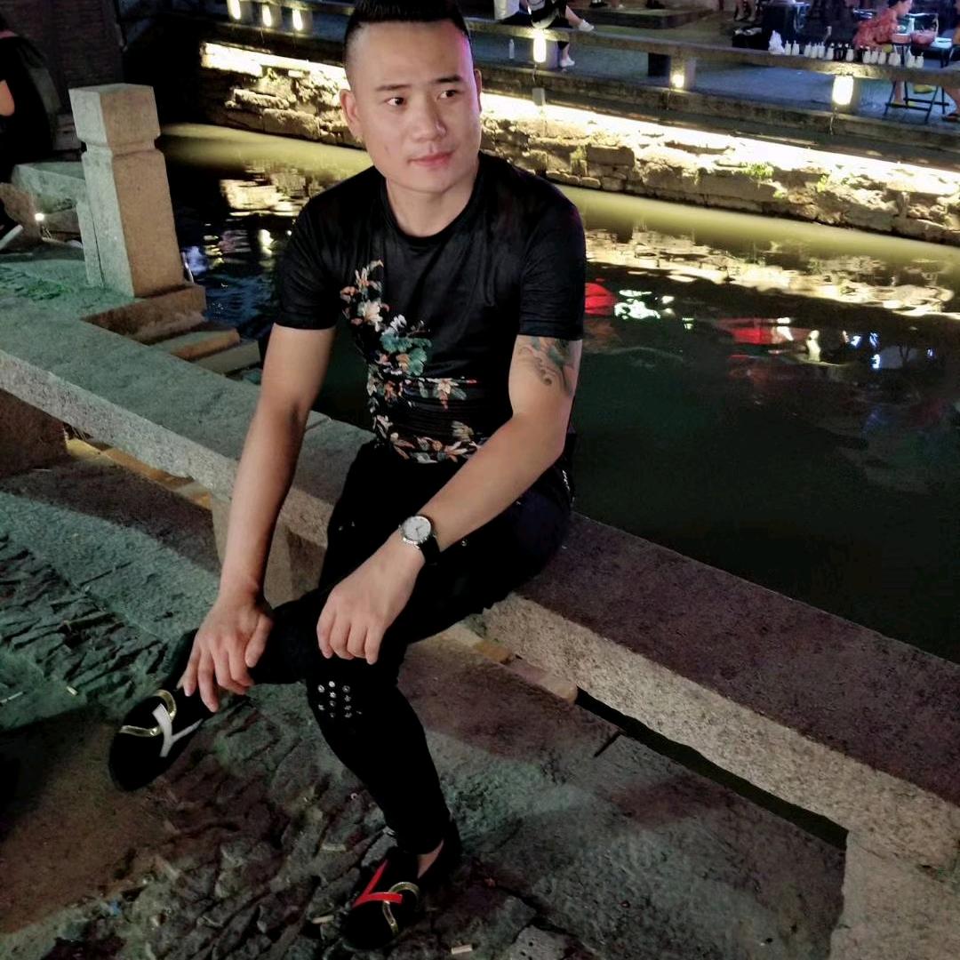 阿军
