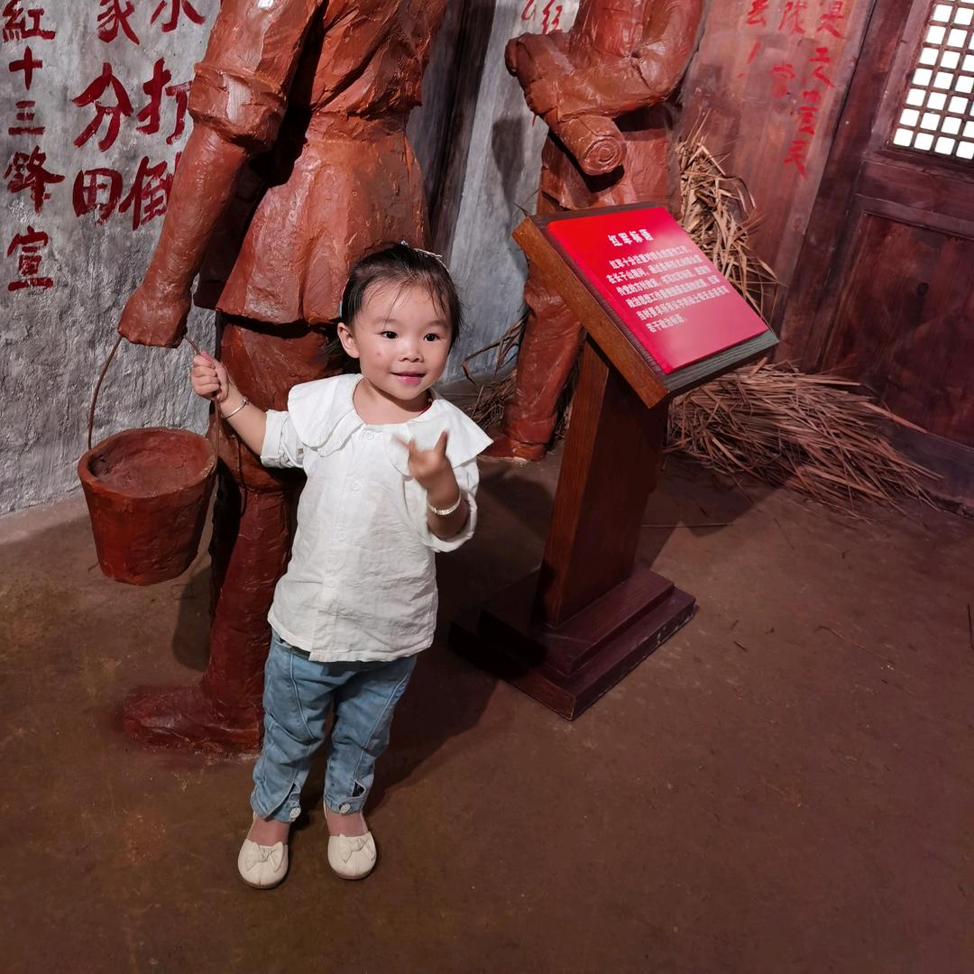 一锅全牛餐厅.食材鲜私房菜