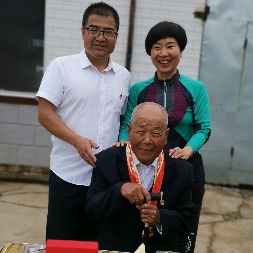 99岁老可爱