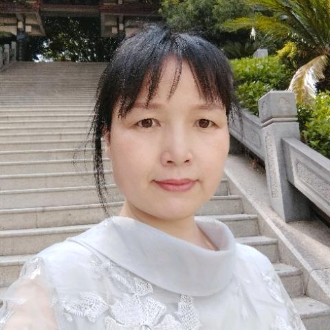唐玲玲