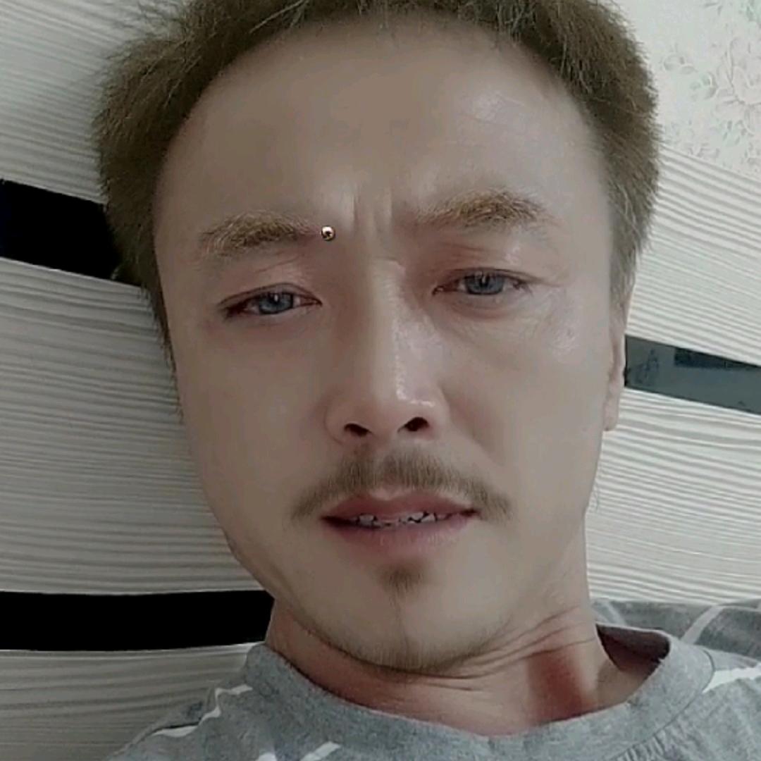 拼搏吧！兄弟，路还长呢