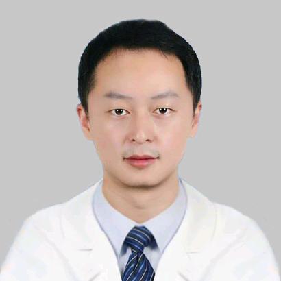 泌尿科杨健医生