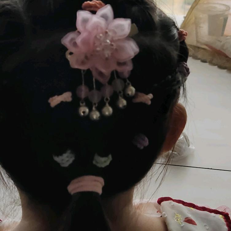 千里姻缘一线牵