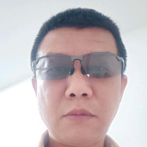 亮哥