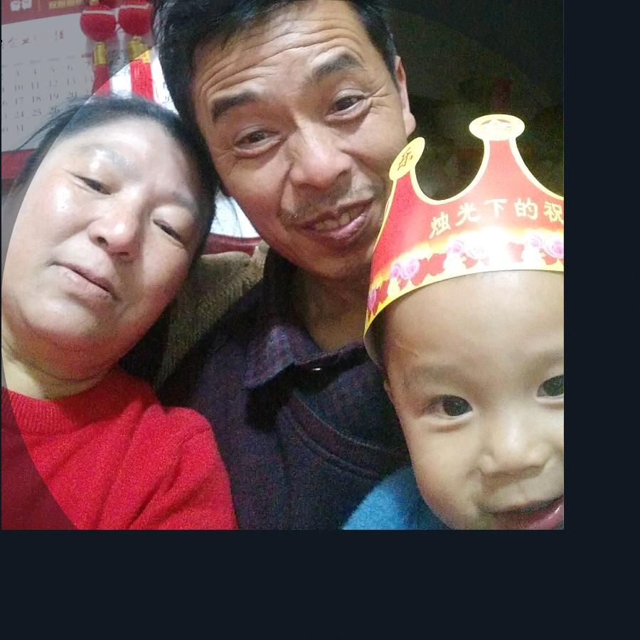 小不点奶奶