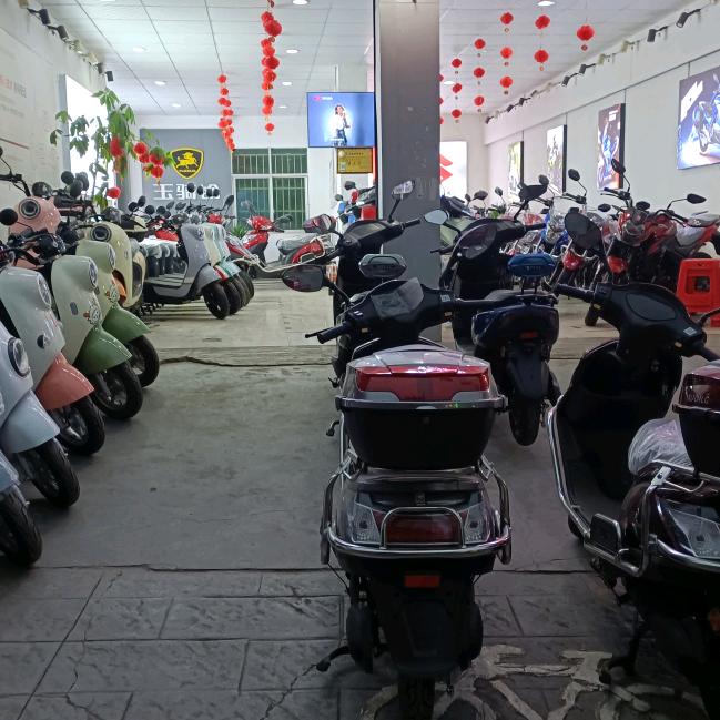 临江镇甘二车行2120499930