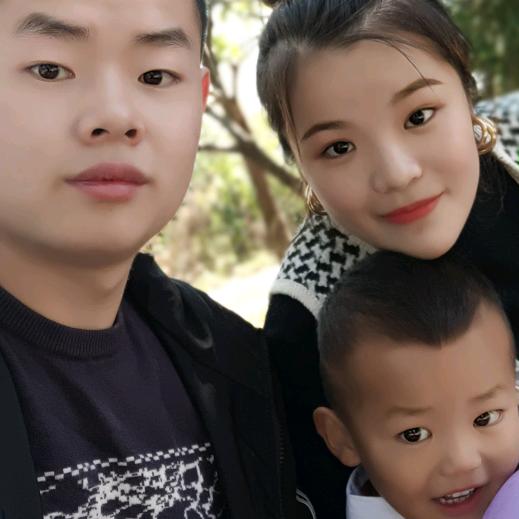 满山的猴子屁股我最红🙊🐒🐵