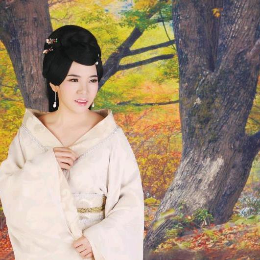 琪琪<>