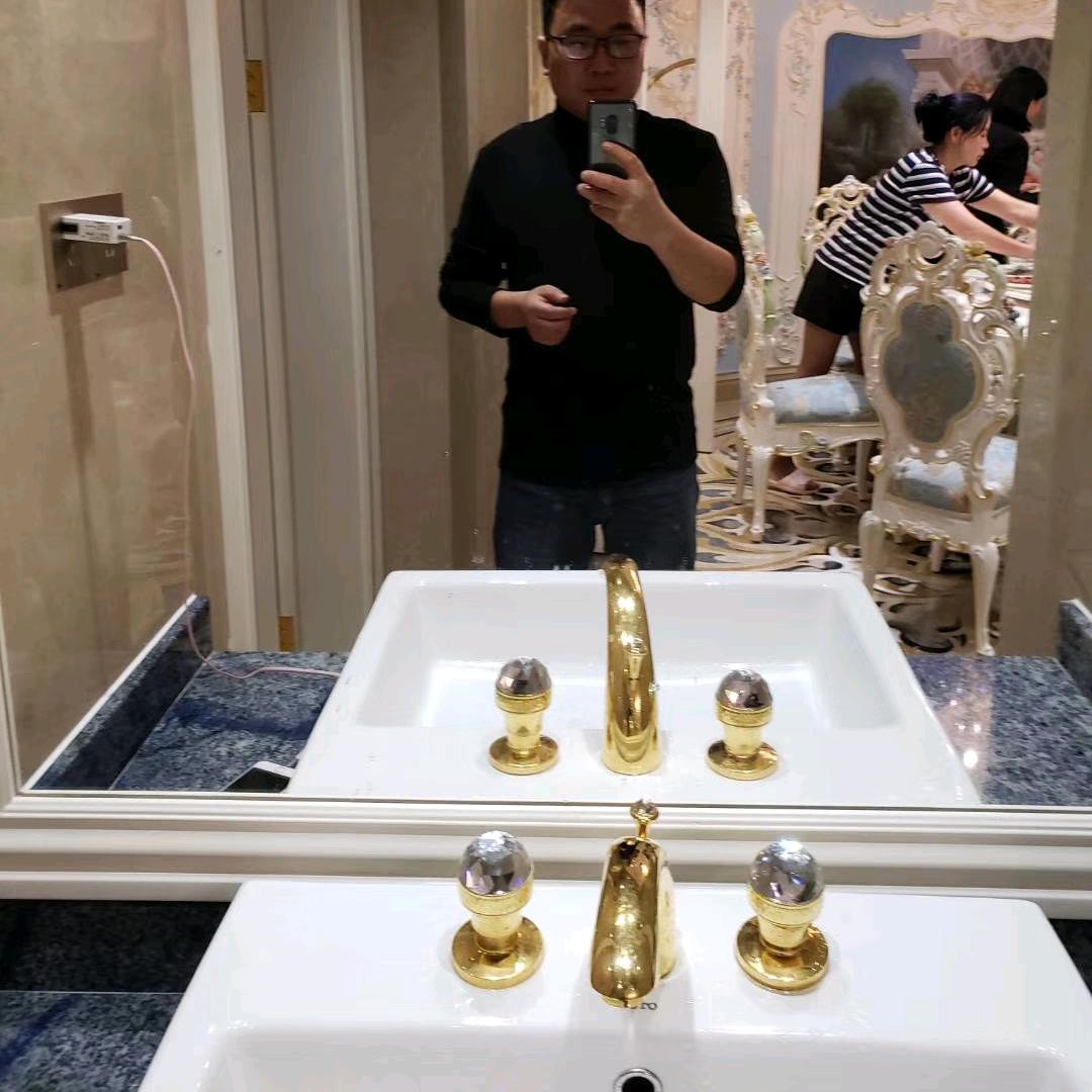 束晓成